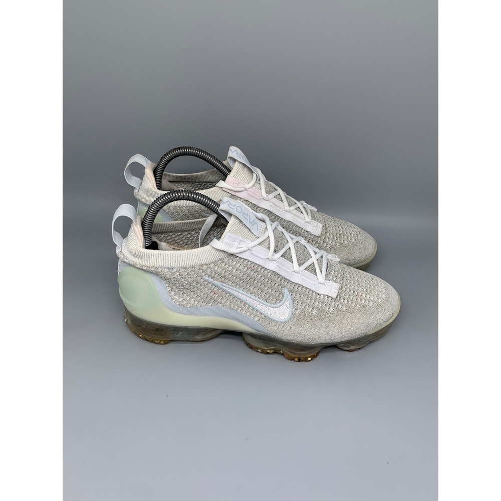 Nike Air VaporMax 2021 FK Sail Bone Running Shoes DC4112-100 Women's Sz 8